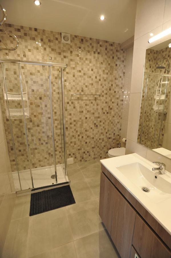 Lagos Central Apartments Ap 9 エクステリア 写真